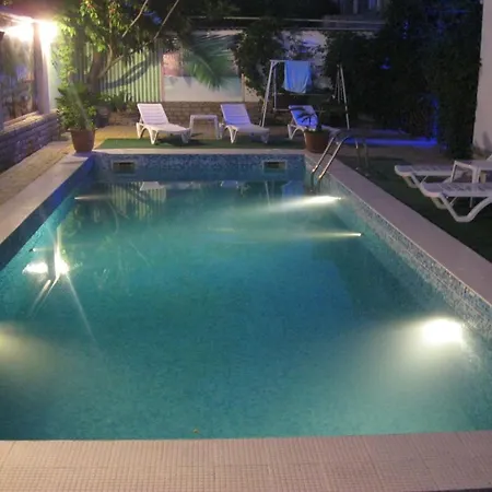 Botanic Parc 3*